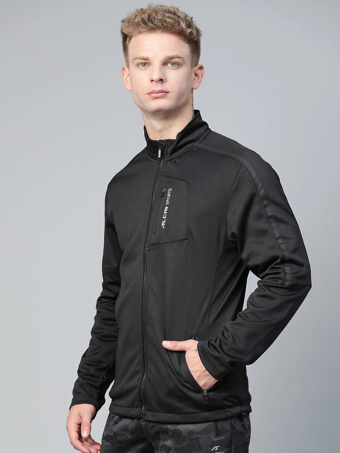 Alcis Men Black Solid Sports Jacket