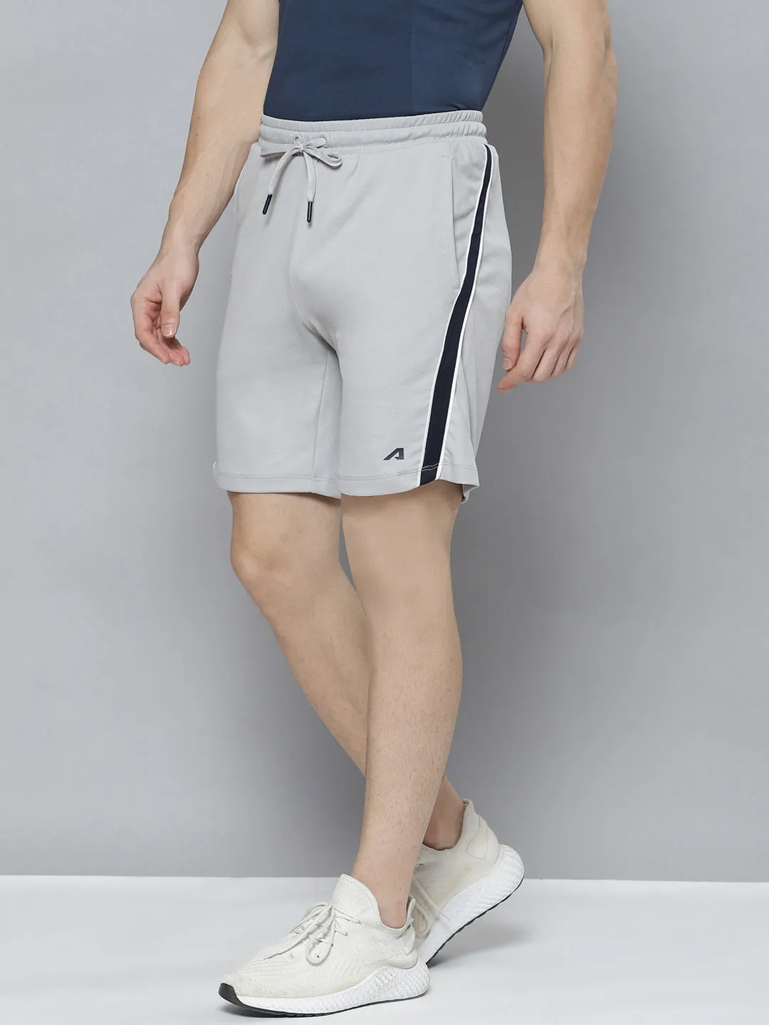 Alcis Men Grey Melange Solid Shorts