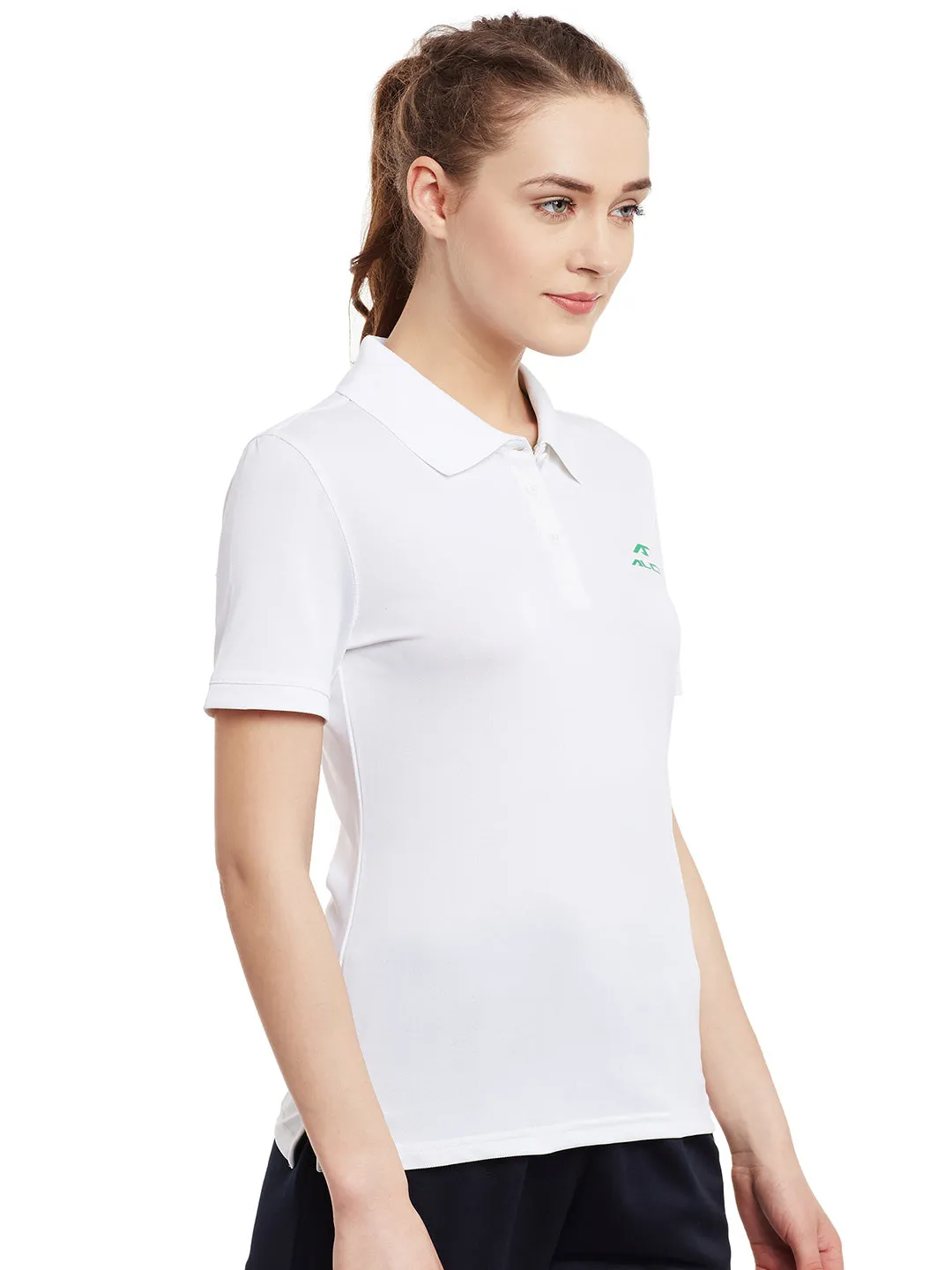 Alcis Women White Solid Slim Polo Collar T-shirt