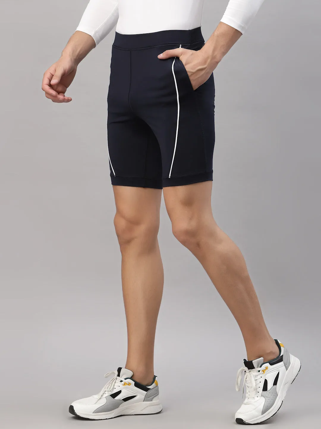 JUMP USA Men Navy Blue Rapid Dry-Fit Solid Training Short Tights